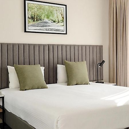 Quest Albury Aparthotel Екстериор снимка