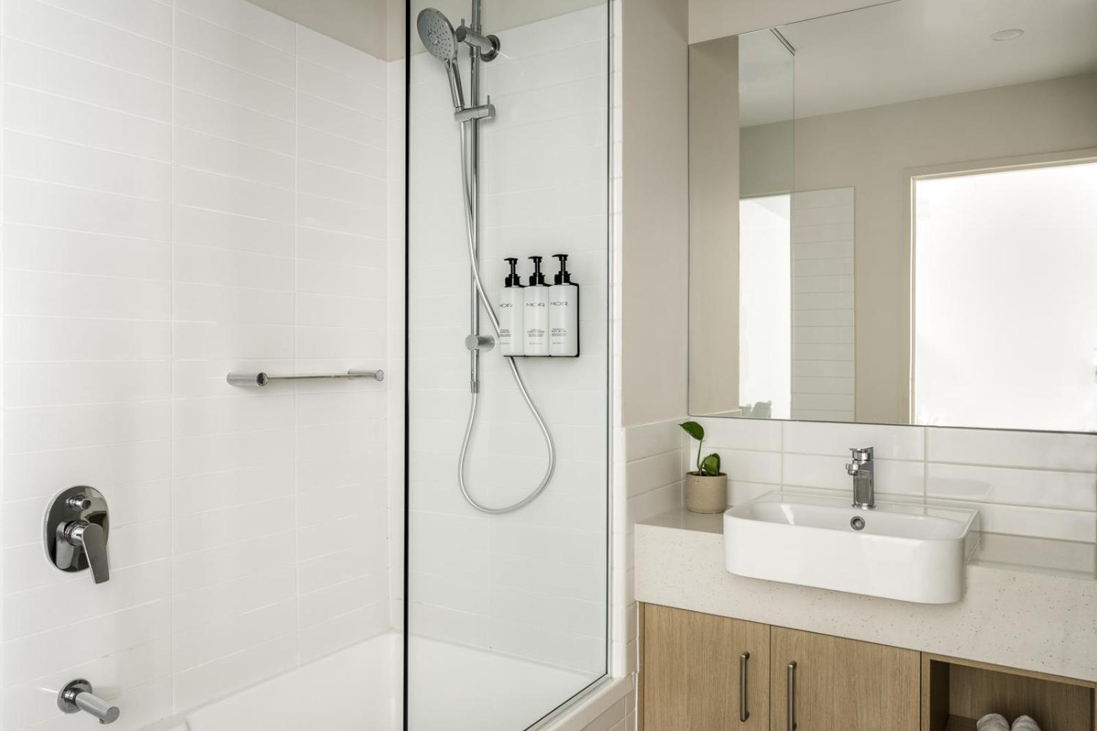 Quest Albury Aparthotel Екстериор снимка